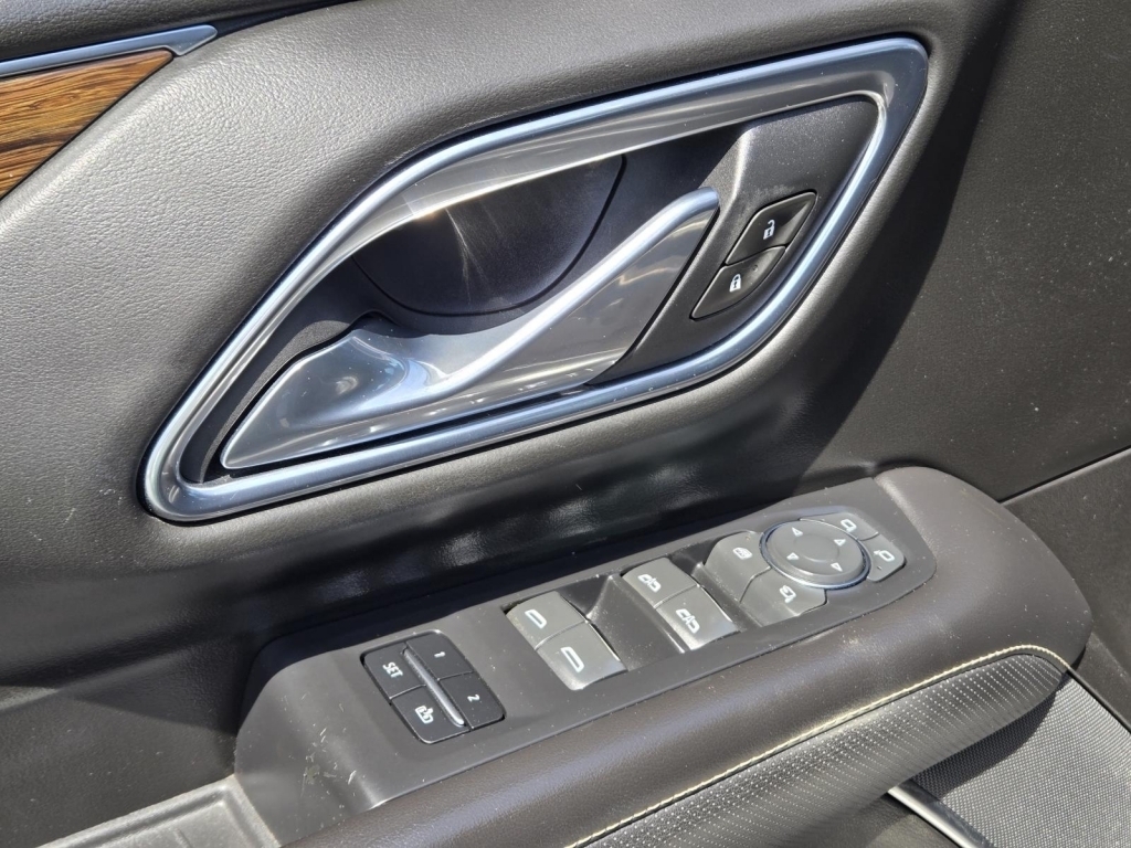 2021 Chevrolet Suburban Premier, 144119, Photo