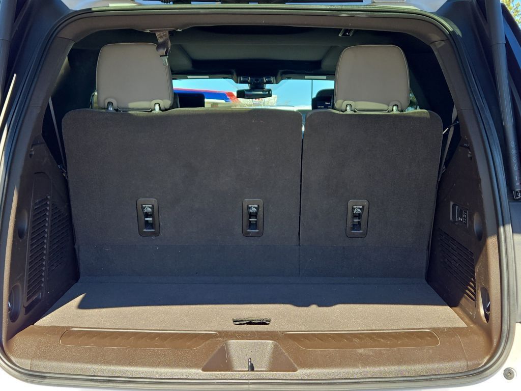 2021 GMC Yukon SLT, 124004, Photo