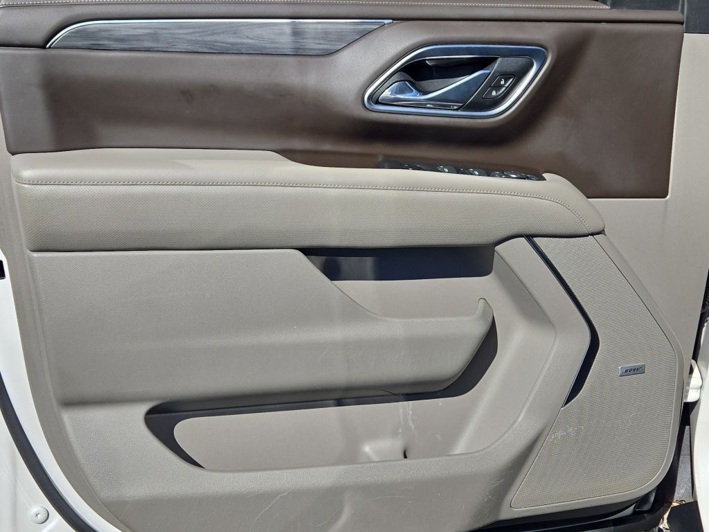 2021 GMC Yukon SLT, 124004, Photo