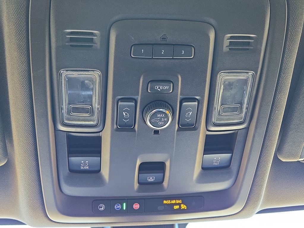 2021 GMC Yukon SLT, 124004, Photo