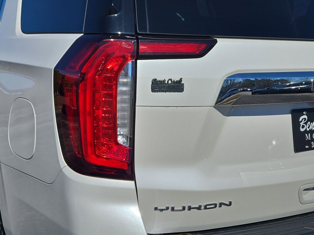 2021 GMC Yukon SLT, 124004, Photo