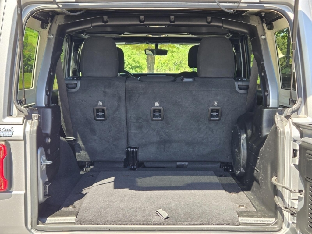 2021 Jeep Wrangler Unlimited Unlimited Sahara, 556338, Photo