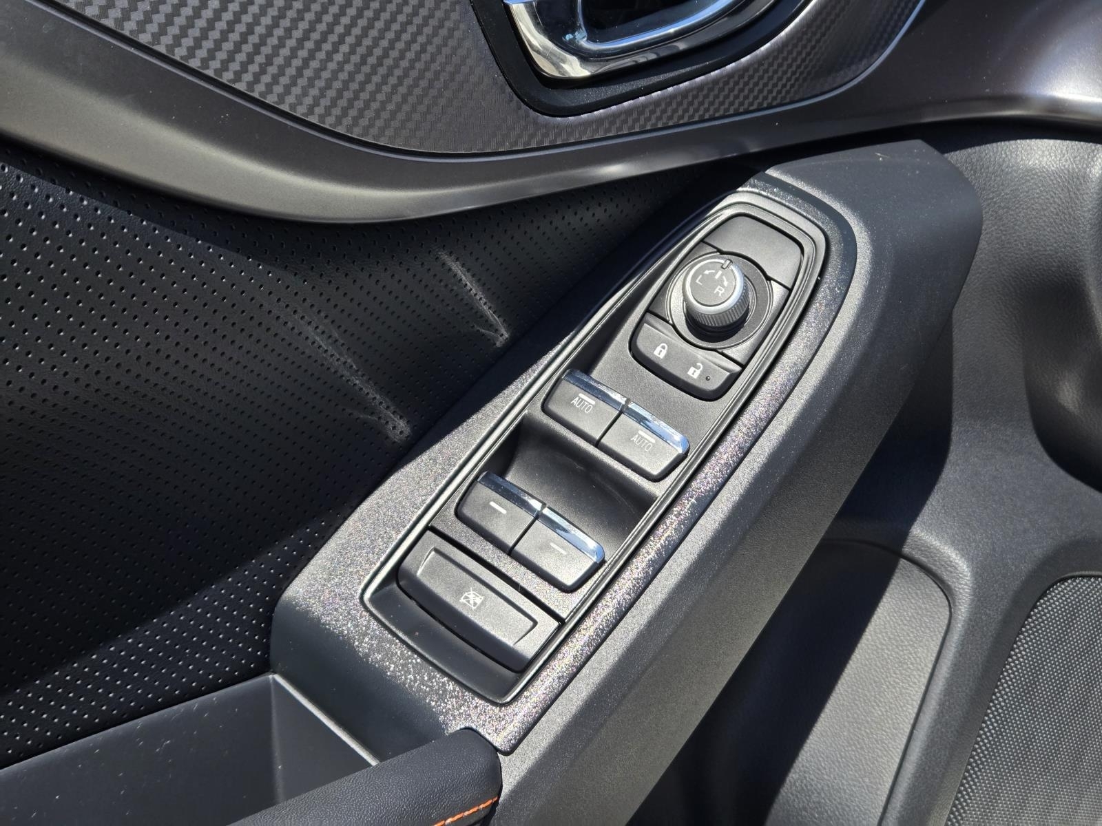 2021 Subaru Crosstrek Limited, 320402, Photo