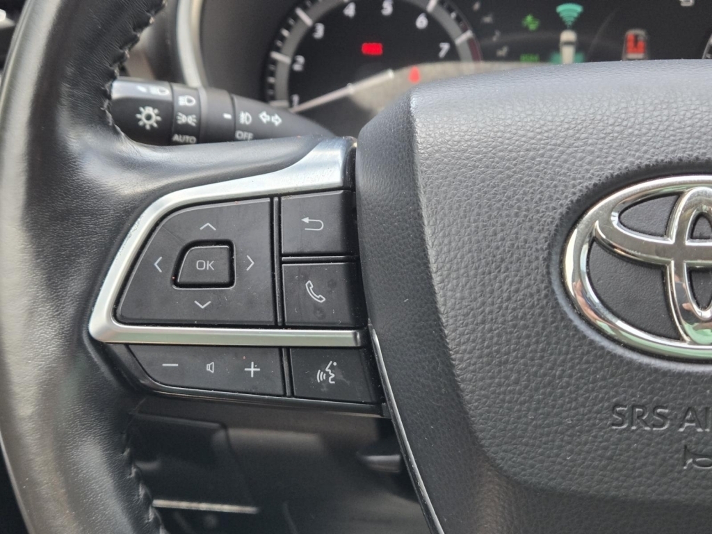 2021 Toyota Highlander XLE, 038721, Photo