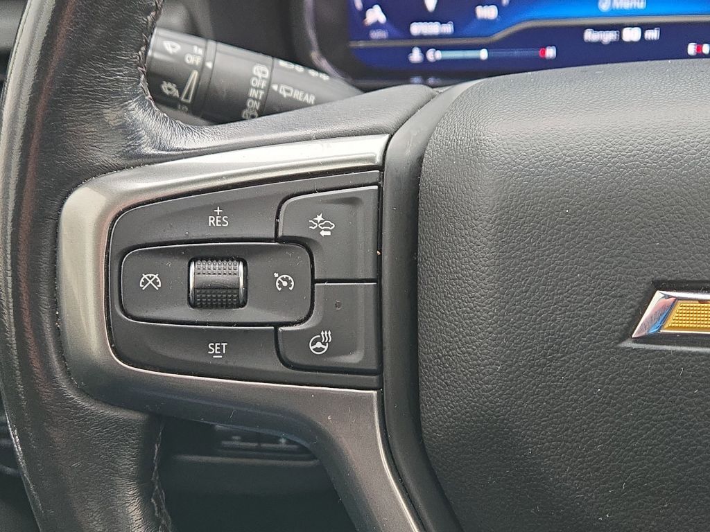 2022 Chevrolet Suburban LT, 109387, Photo