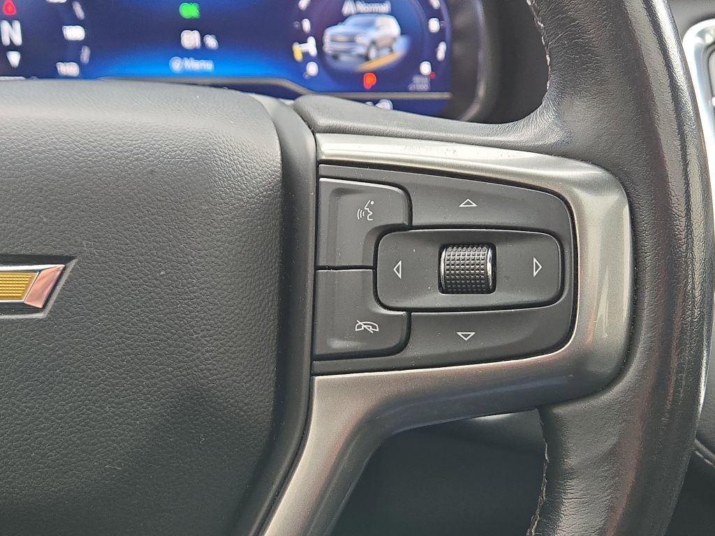 2022 Chevrolet Suburban LT, 109387, Photo