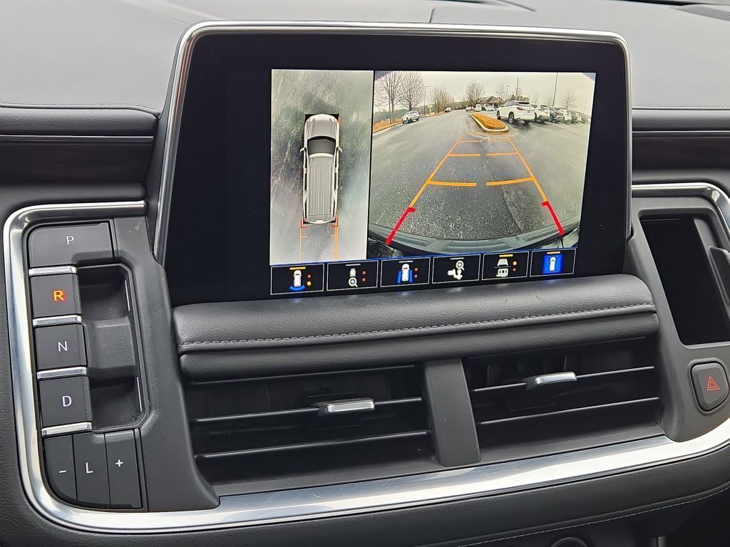 2022 Chevrolet Suburban LT, 109387, Photo