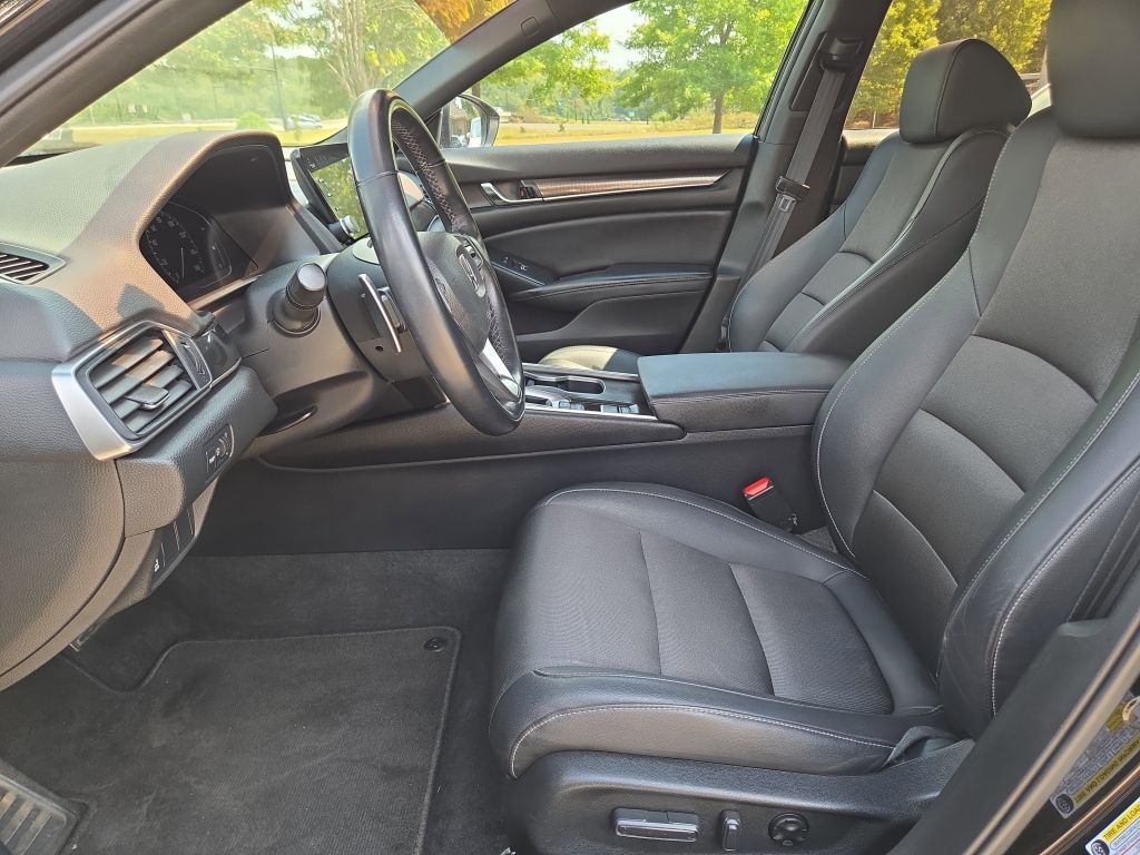 2022 Honda Accord Sport photo 17