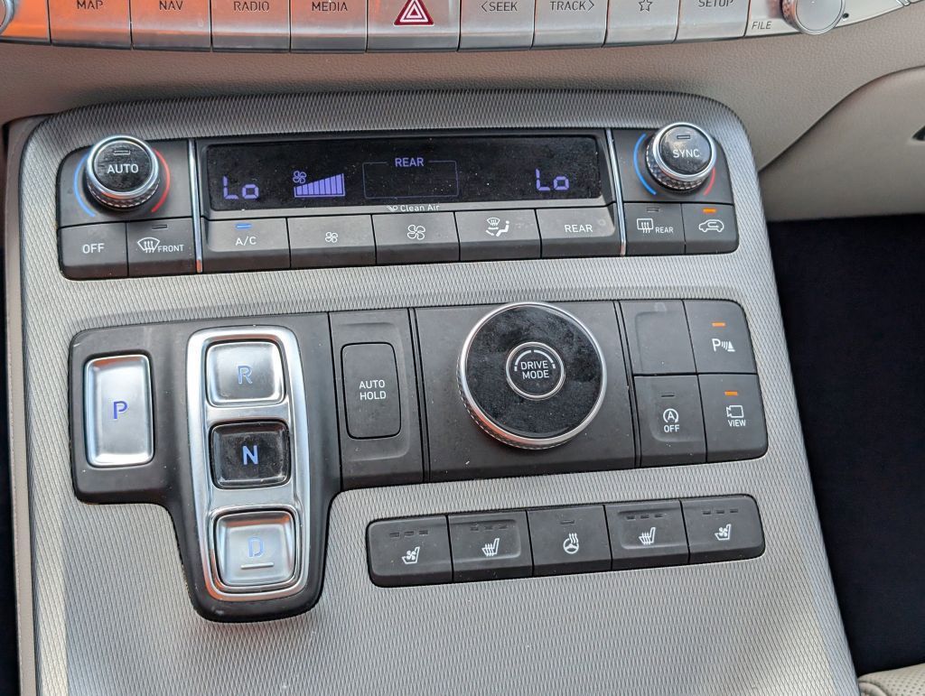 2022 Hyundai Palisade Limited, 340103, Photo