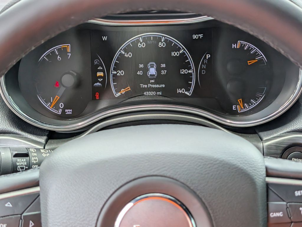 2022 Jeep Grand Cherokee WK Limited, 119826, Photo