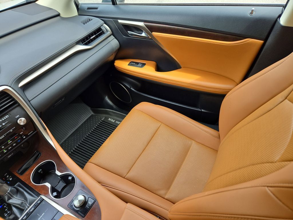2022 Lexus RX 350 photo 18
