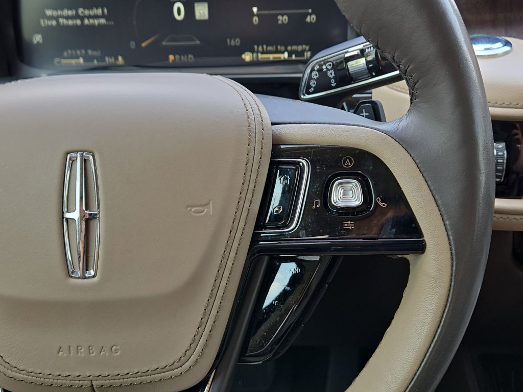 2022 Lincoln Aviator Reserve photo 23