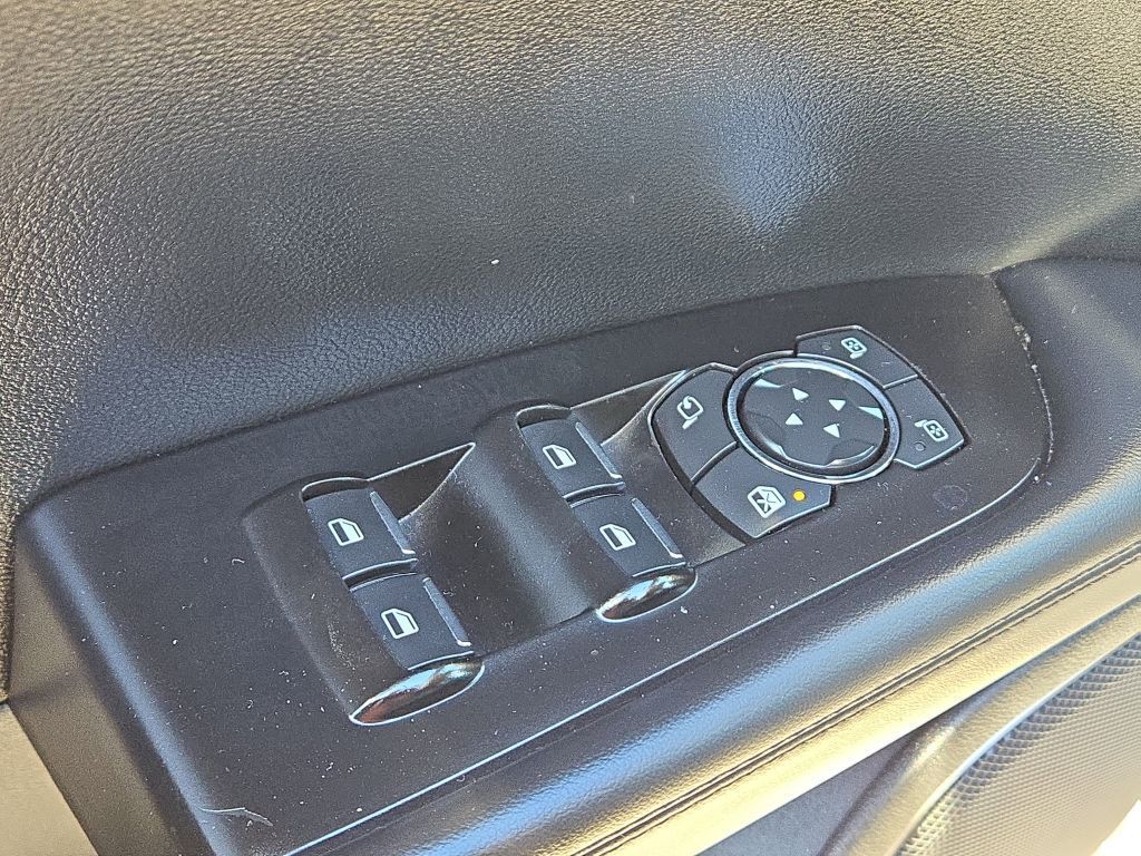 2022 Lincoln Nautilus Reserve, L07810, Photo