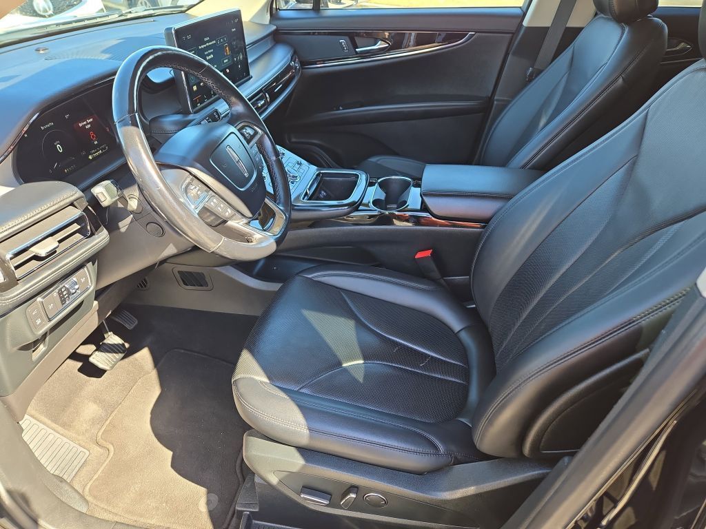 2022 Lincoln Nautilus Reserve, L07810, Photo