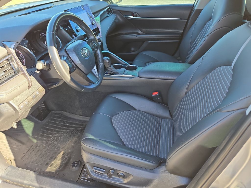 2022 Toyota Camry SE, 7935, Photo