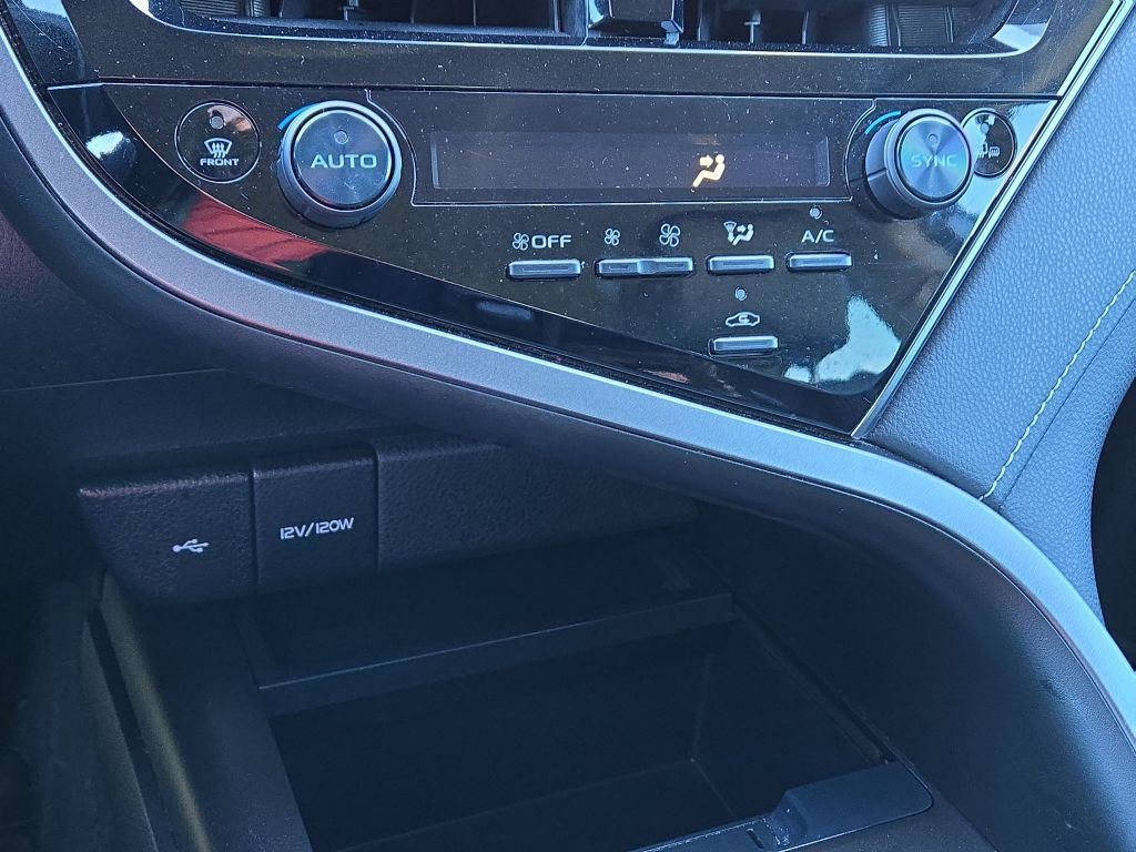 2022 Toyota Camry SE, 7935, Photo