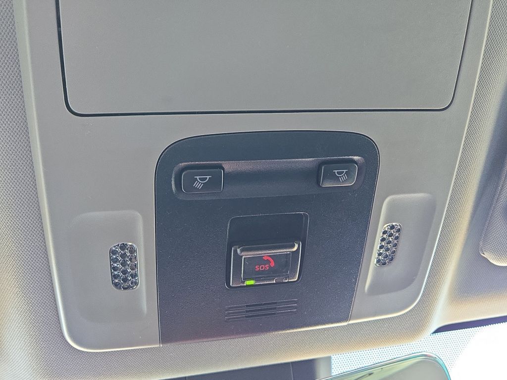 2022 Toyota Camry SE, 7935, Photo