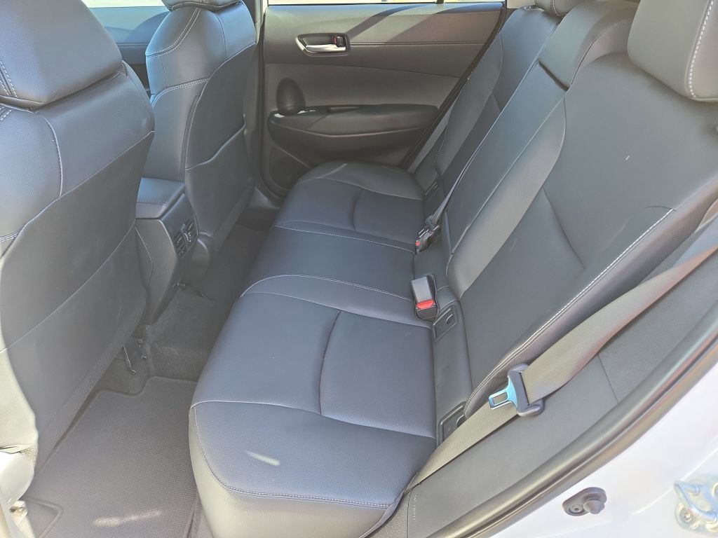 2022 Toyota Corolla Cross XLE, 028145, Photo