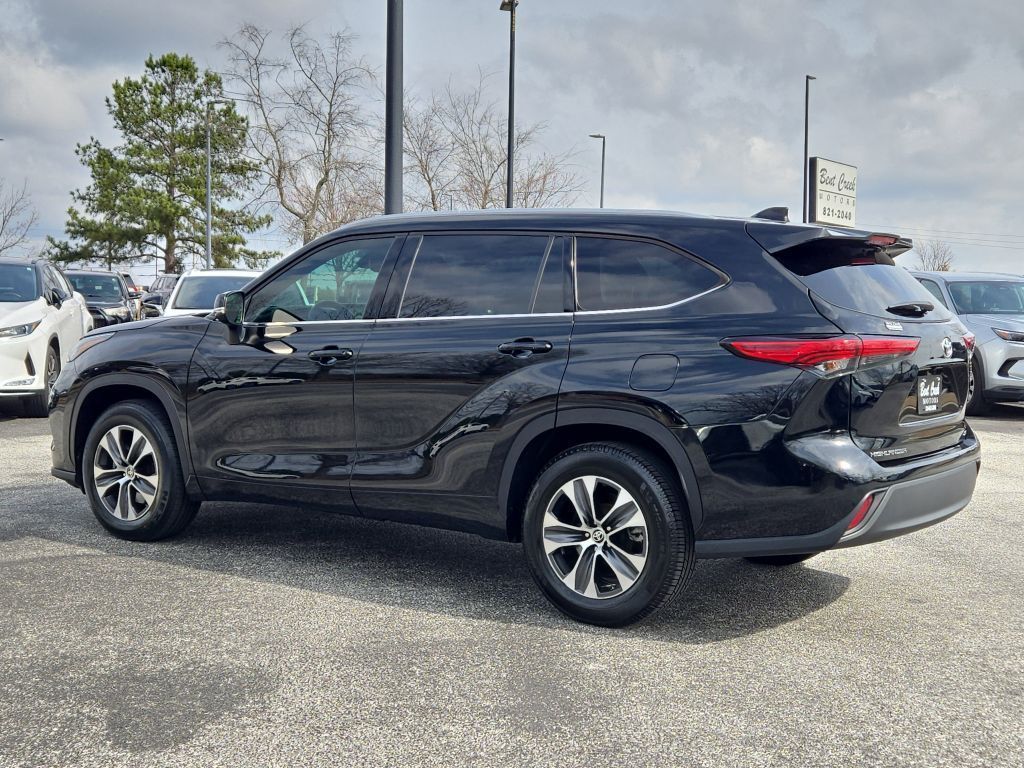2022 Toyota Highlander XLE, 539673, Photo