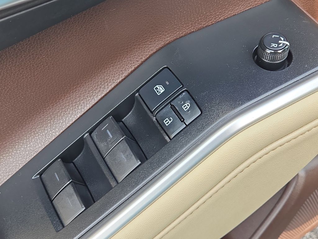 2022 Toyota Highlander XLE, 539673, Photo