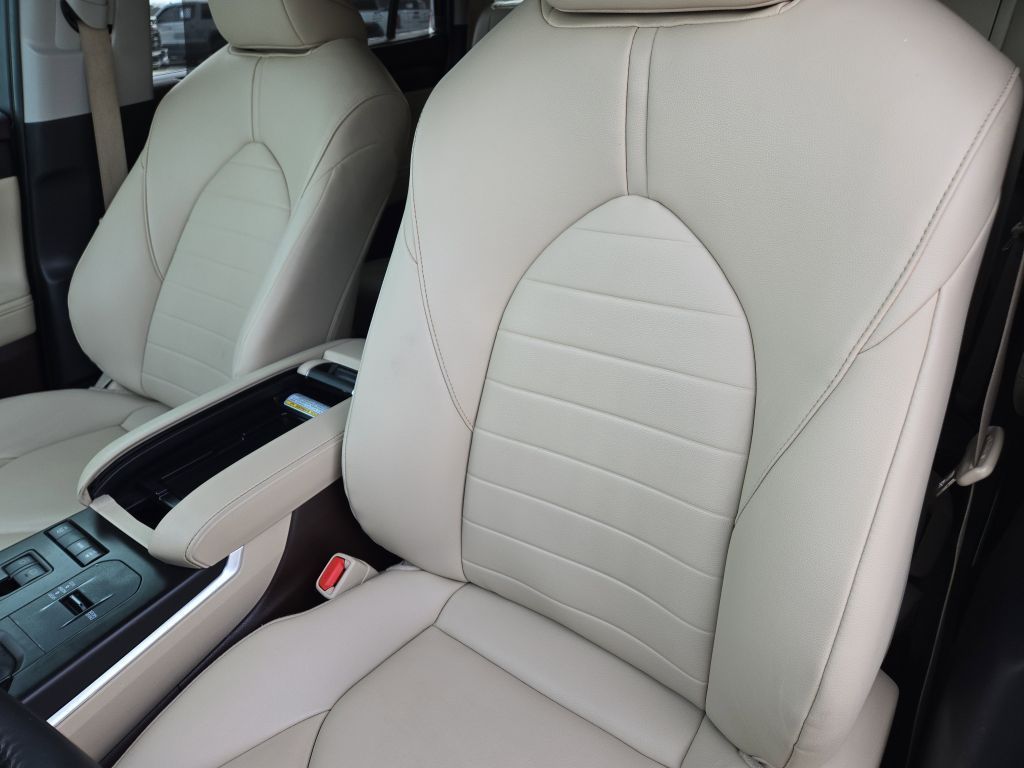 2022 Toyota Highlander XLE, 539673, Photo