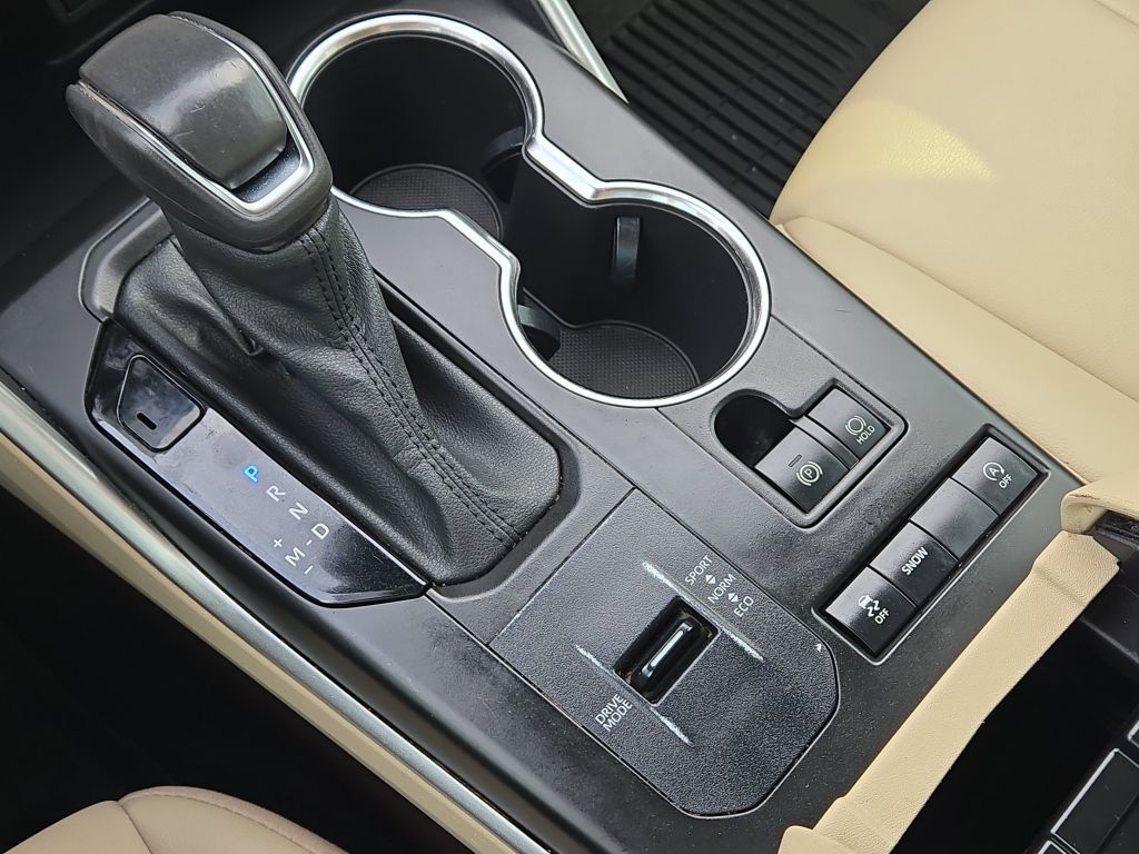 2022 Toyota Highlander XLE, 539673, Photo