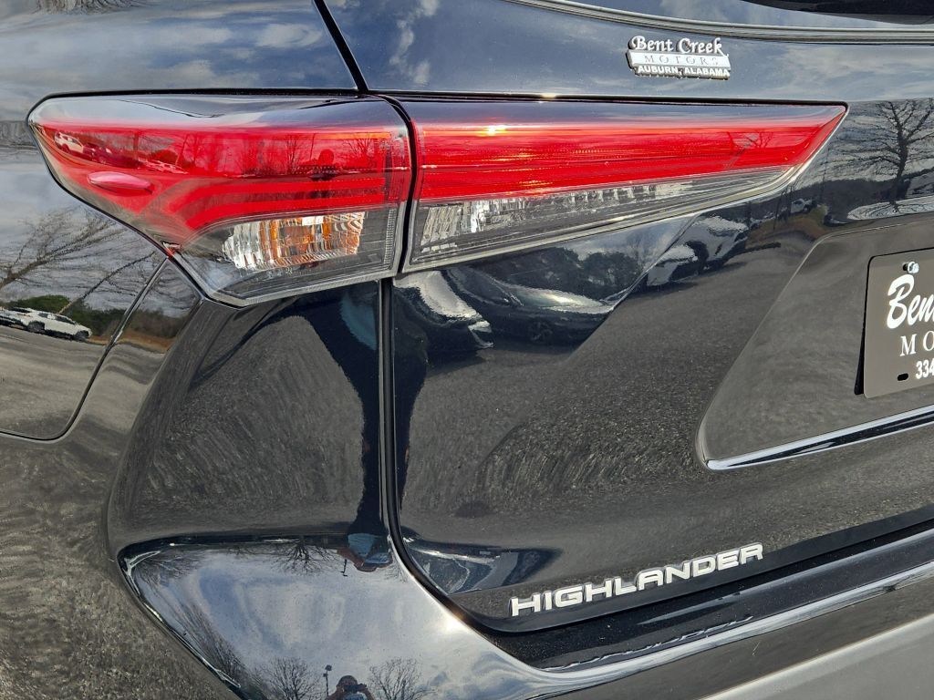 2022 Toyota Highlander XLE, 539673, Photo