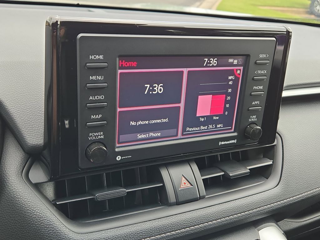 2022 Toyota RAV4 XLE photo 20