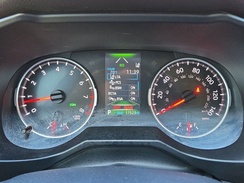 2022 Toyota RAV4 XLE, 232397, Photo