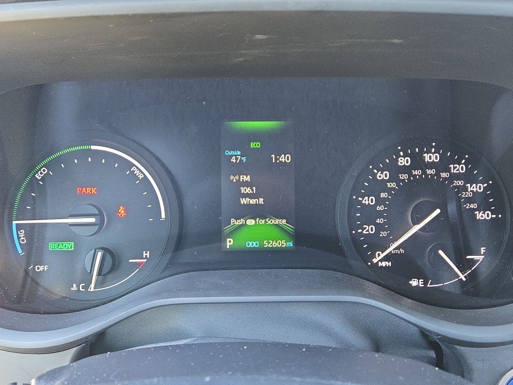 2022 Toyota Sienna XLE, 110988, Photo