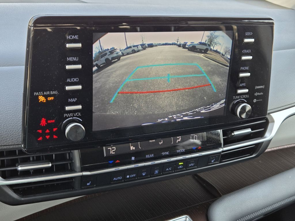 2022 Toyota Sienna XLE, 129958, Photo