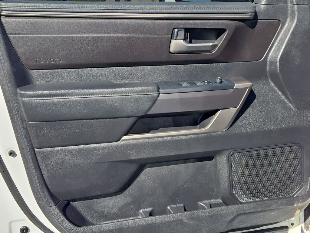 2022 Toyota Tundra SR5, 013605, Photo