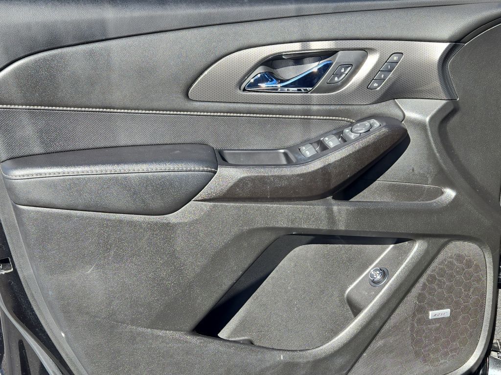 2023 Chevrolet Traverse Premier, 167766, Photo