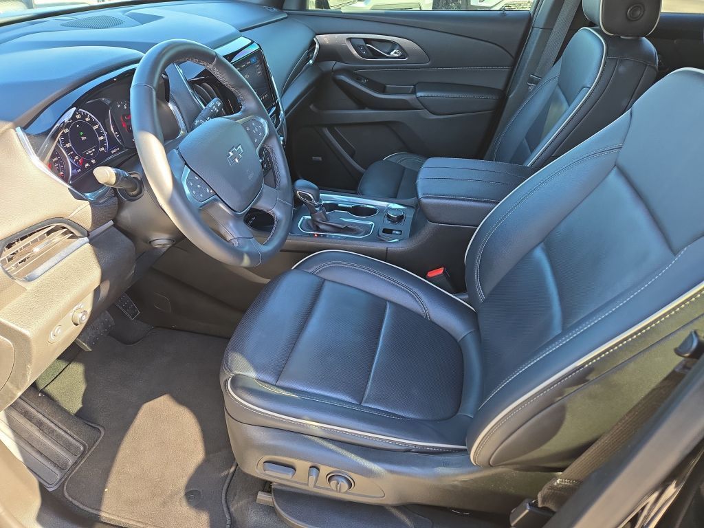 2023 Chevrolet Traverse Premier, 167766, Photo