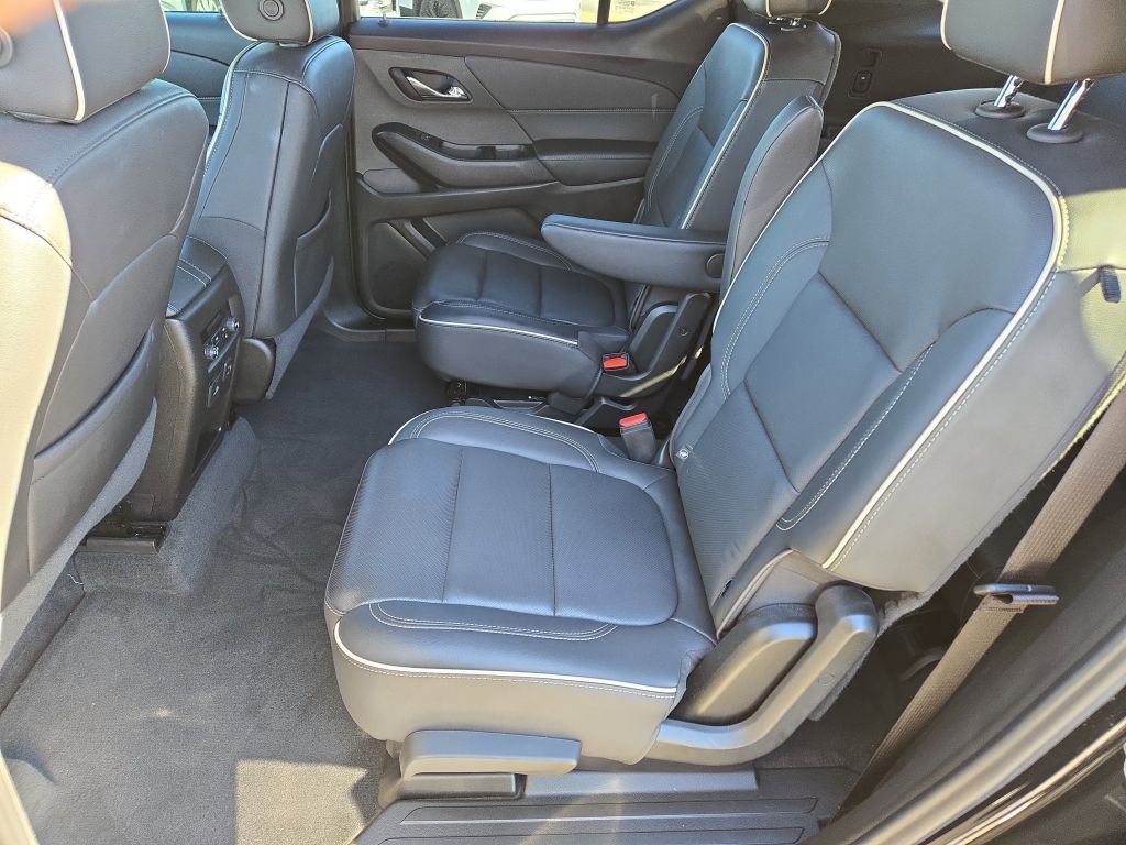 2023 Chevrolet Traverse Premier, 167766, Photo