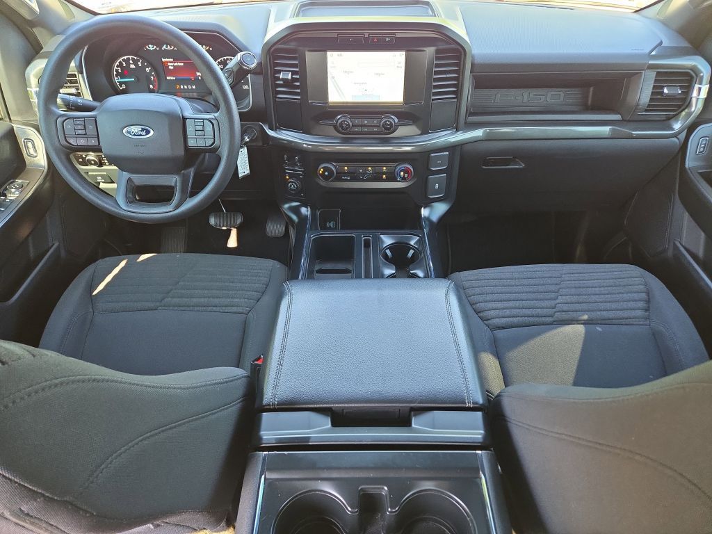 2023 Ford F-150 photo 16