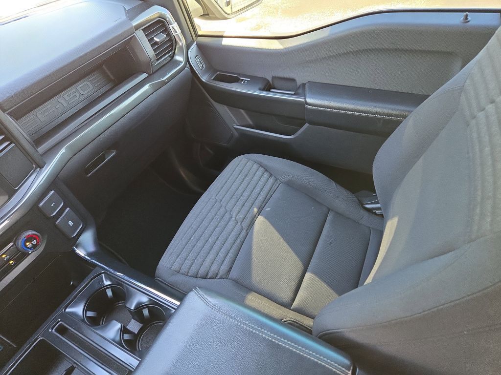 2023 Ford F-150 photo 17