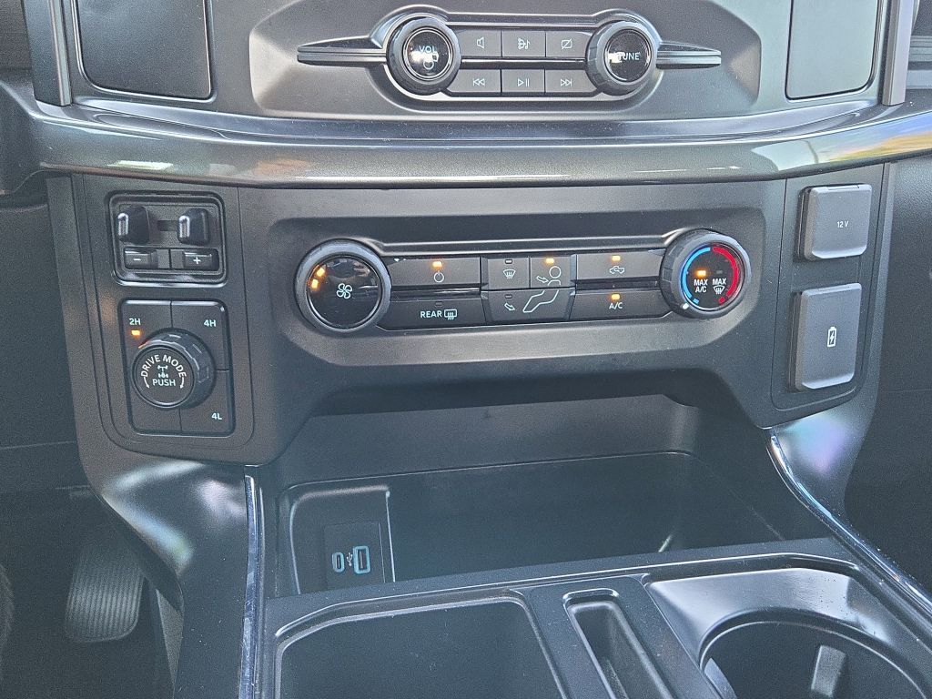 2023 Ford F-150 photo 24