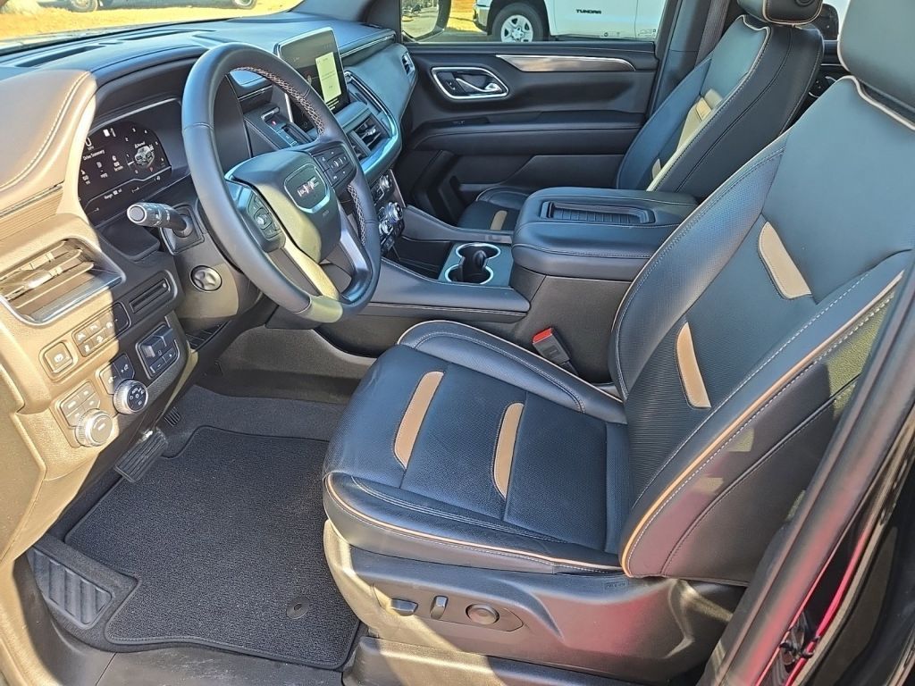 2023 GMC Yukon AT4, 224858, Photo