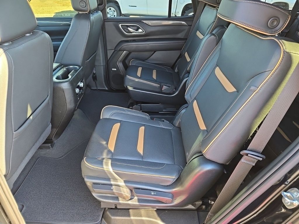 2023 GMC Yukon AT4, 224858, Photo