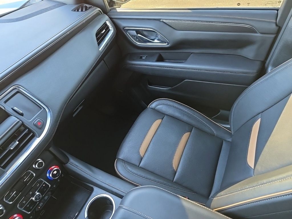 2023 GMC Yukon AT4, 224858, Photo