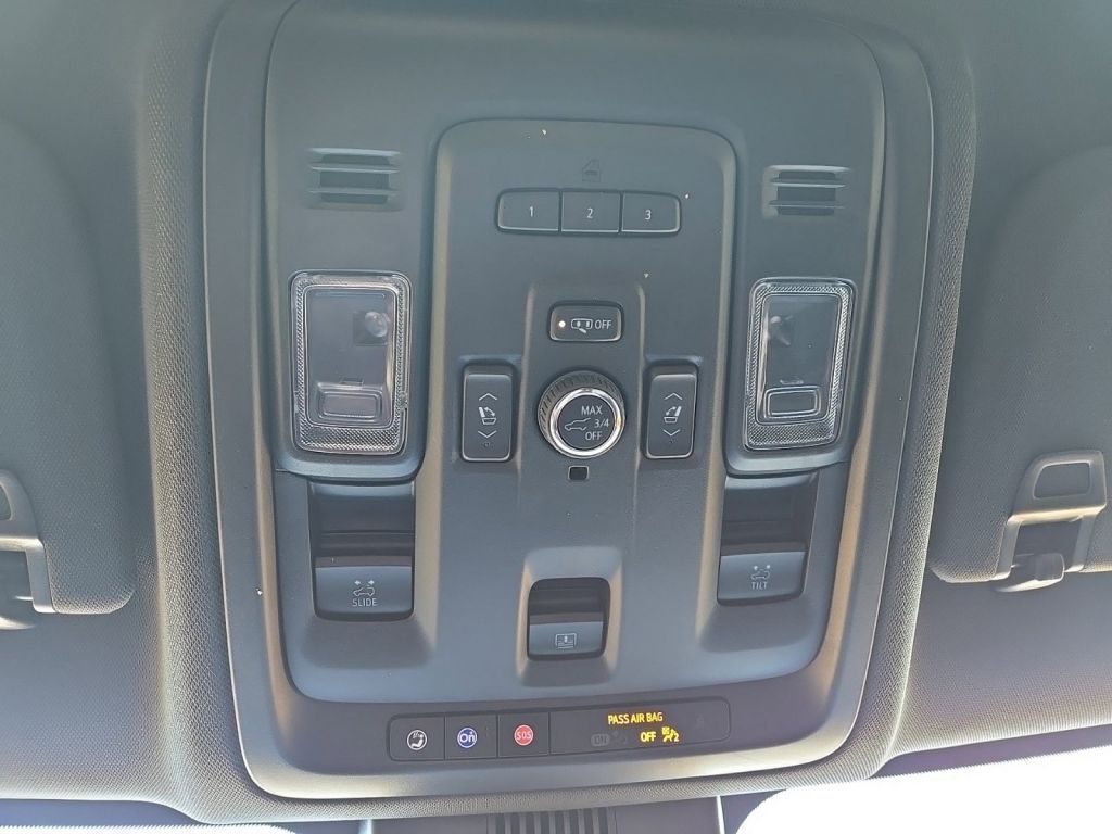 2023 GMC Yukon AT4, 224858, Photo