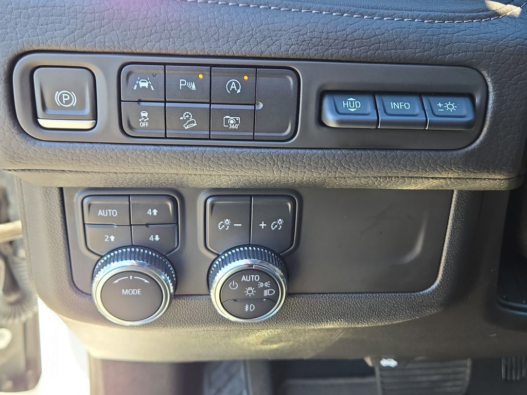 2023 GMC Yukon Denali, T229808, Photo