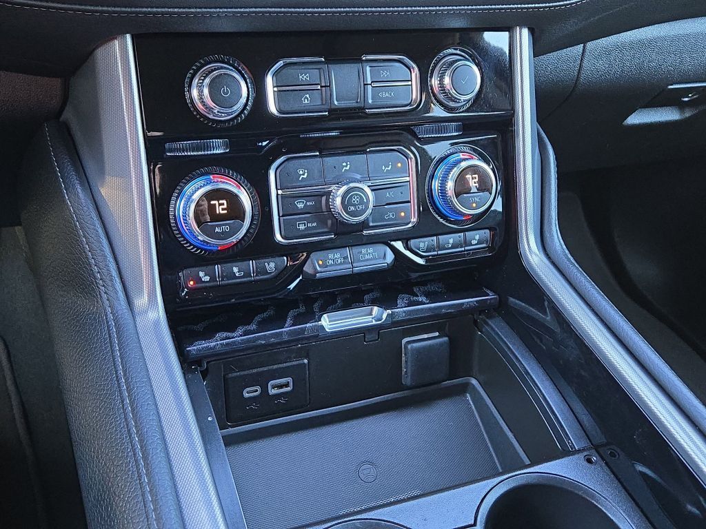 2023 GMC Yukon Denali, T229808, Photo