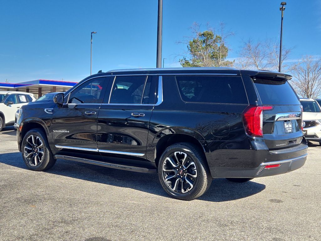 2023 GMC Yukon XL SLT, 130718, Photo