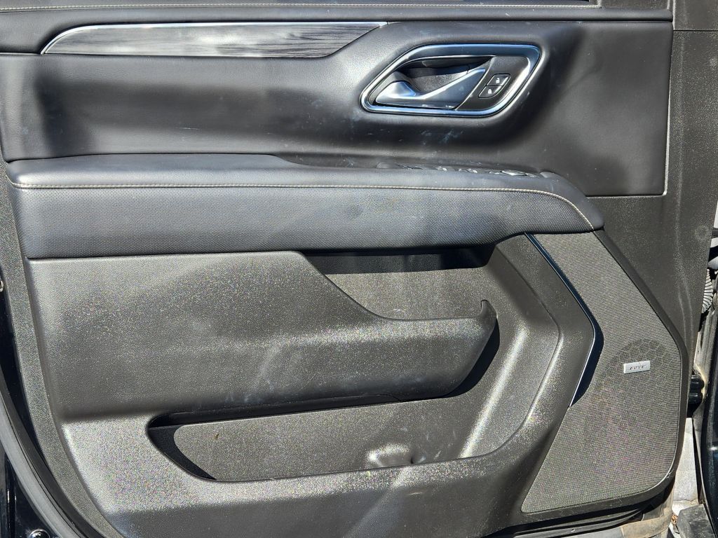 2023 GMC Yukon XL SLT, 130718, Photo