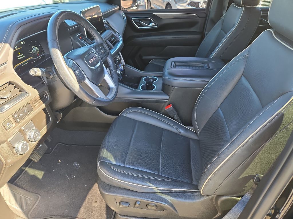 2023 GMC Yukon XL SLT, 130718, Photo