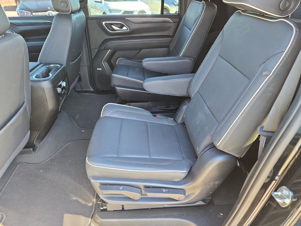 2023 GMC Yukon XL SLT, 130718, Photo