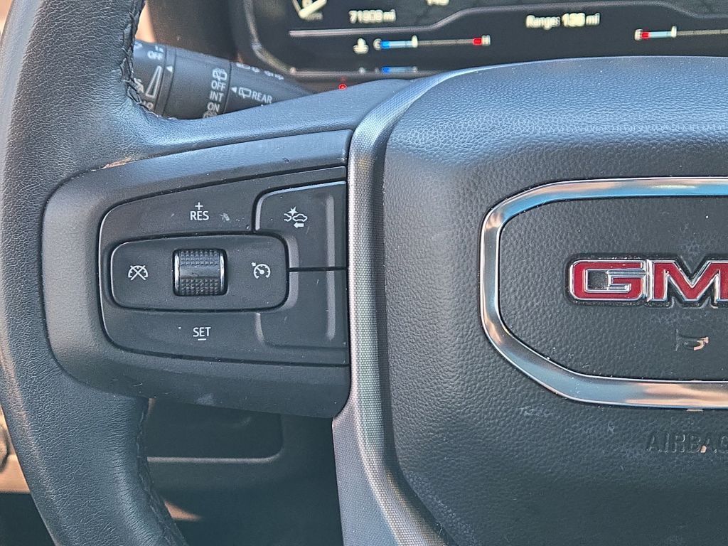 2023 GMC Yukon XL SLT, 130718, Photo