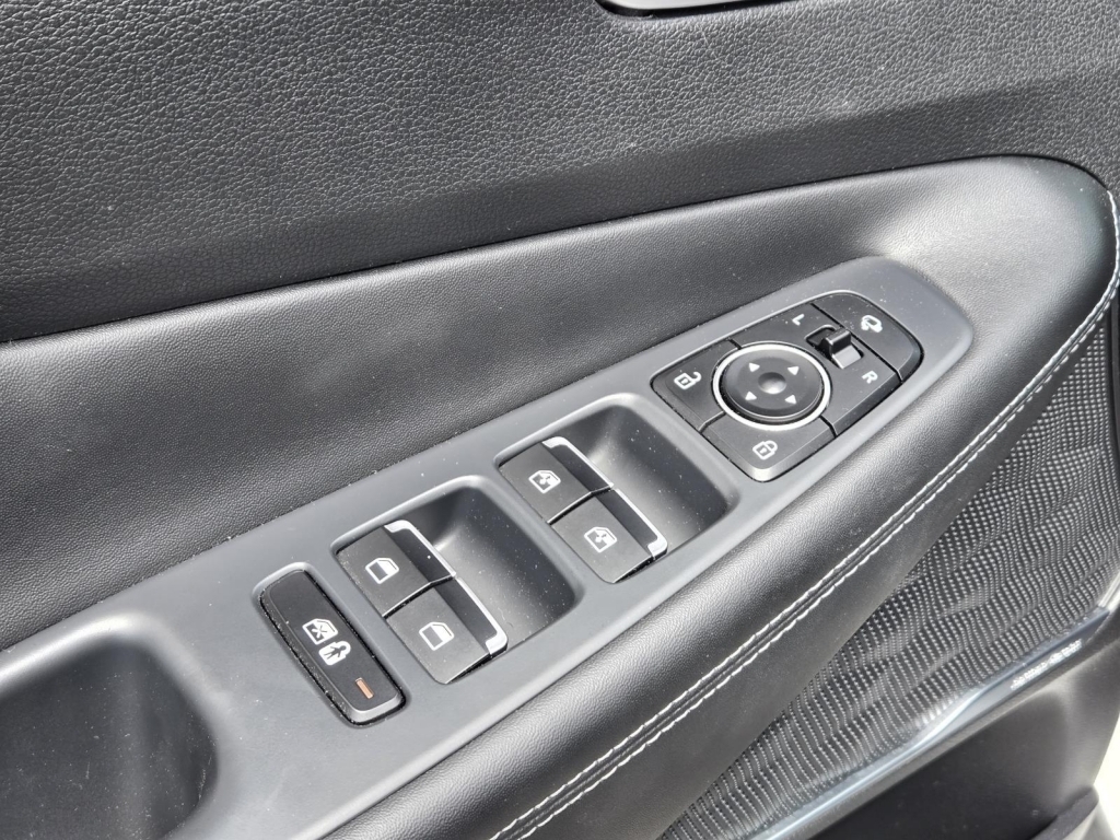 2023 Hyundai Santa Fe Limited, 573058, Photo